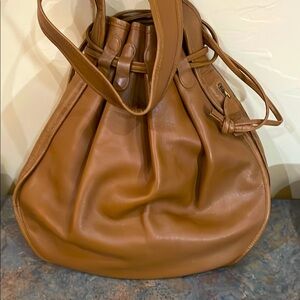 Elegant Tan Leather Tote/Bucket Bag by Ann Klein - P7